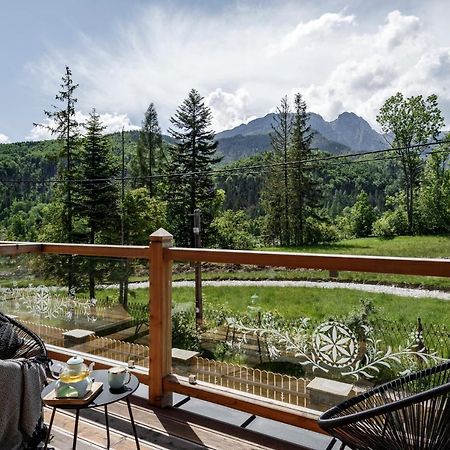 Biala Owca Bed & Breakfast Zakopane Ngoại thất bức ảnh View of the High Tatras from the hotel