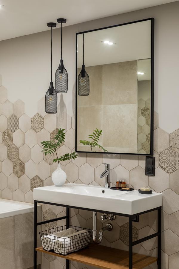 Biala Owca Bed & Breakfast Zakopane Ngoại thất bức ảnh Bathroom tiles